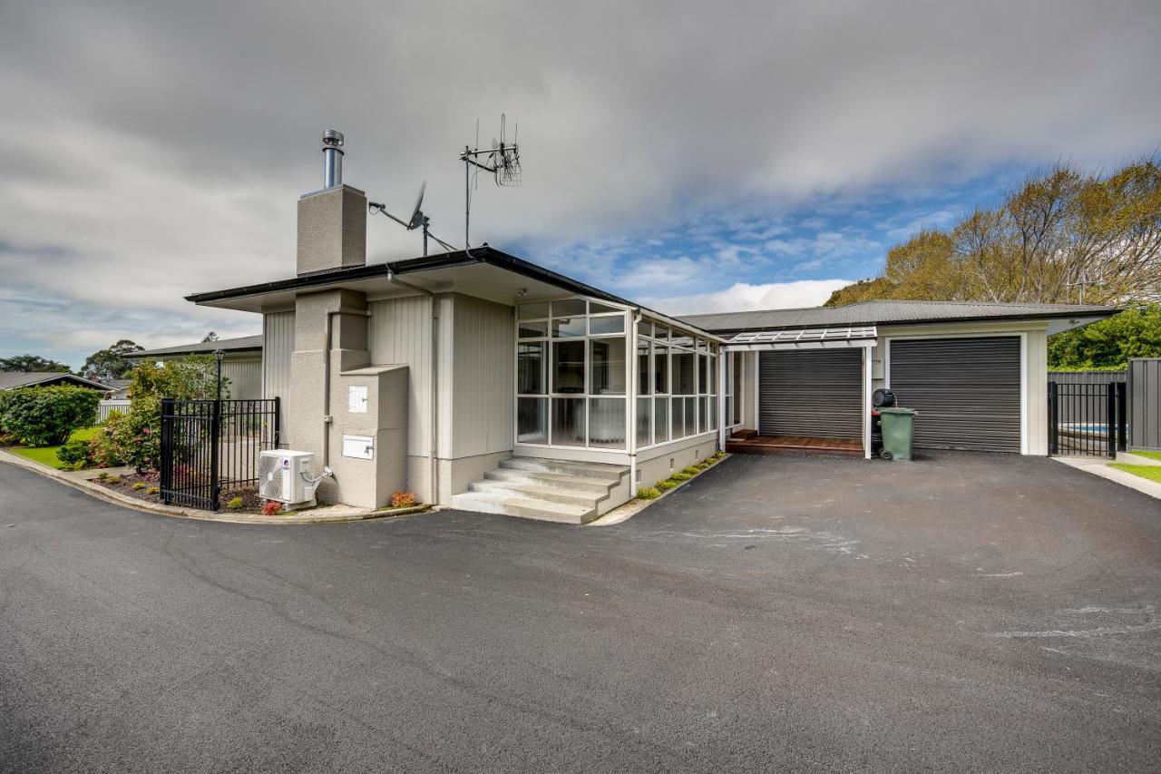 Belmont Pool Paradise - Havelock North Home Exterior foto